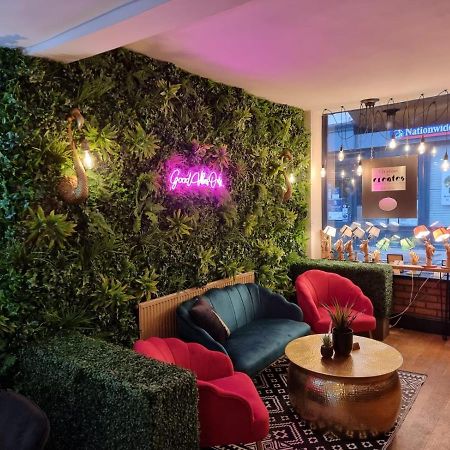 Creates Bed & Breakfast Monmouth Bagian luar foto