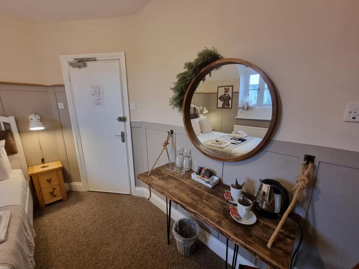 Creates Bed & Breakfast Monmouth Bagian luar foto