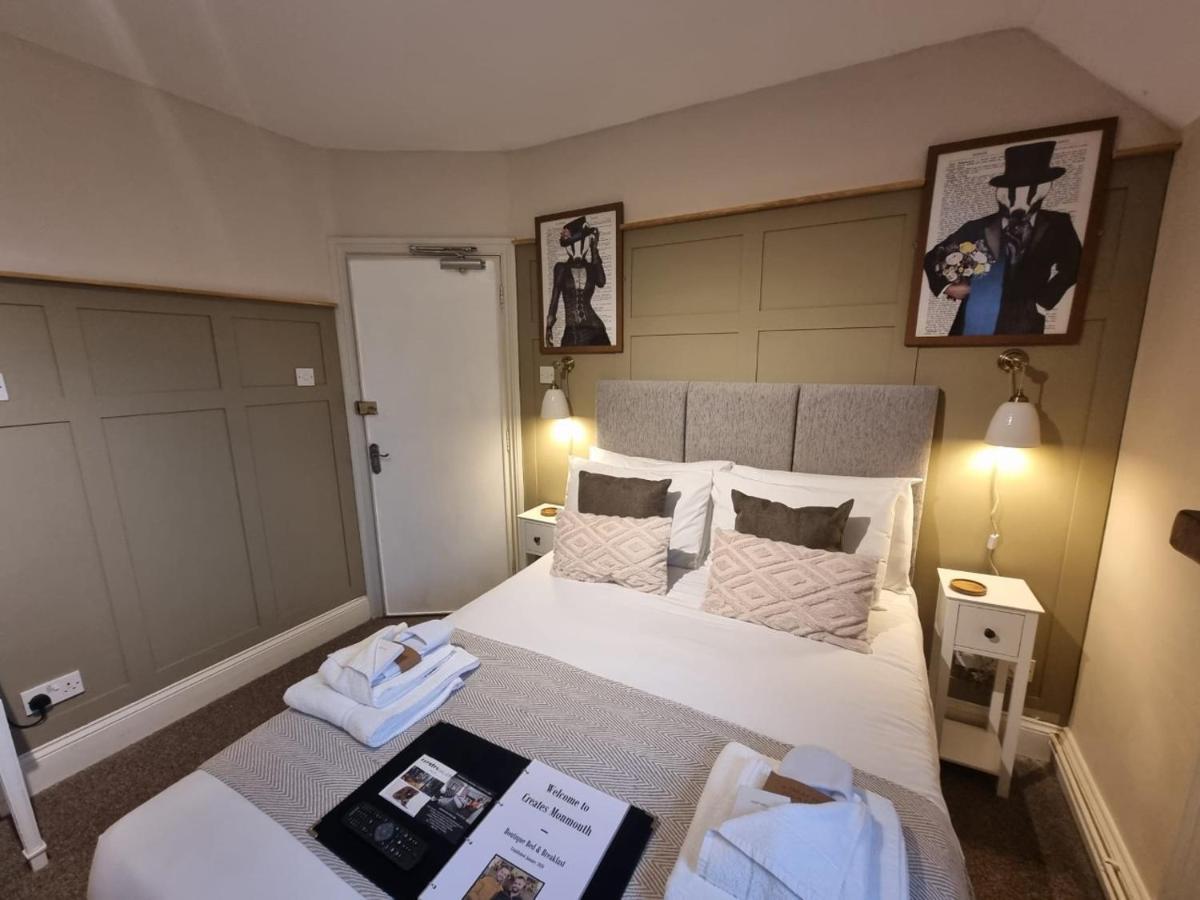 Creates Bed & Breakfast Monmouth Bagian luar foto