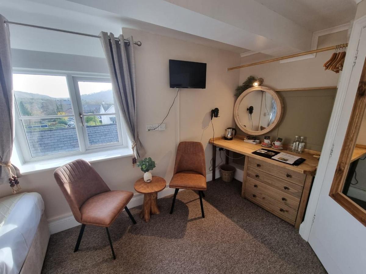 Creates Bed & Breakfast Monmouth Bagian luar foto